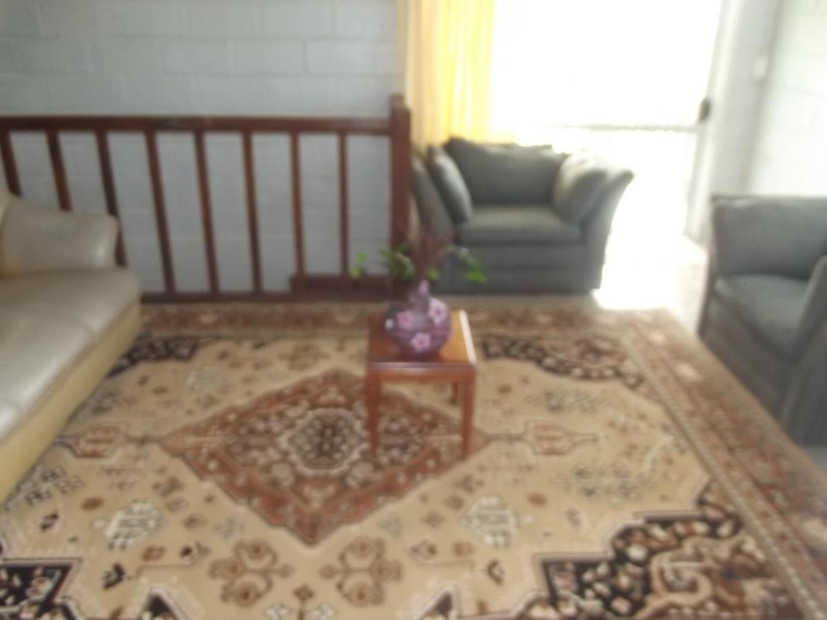 Green Lodge Holiday Homes Nuku‘alofa Szoba fotó